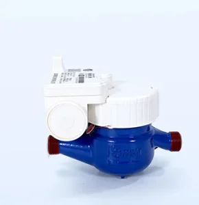What makes a smart water meter ideal for real-time consumption monitoring